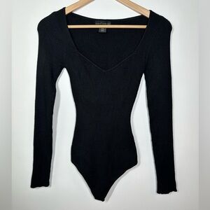 House of Harlow Black Ribbed Sweetheart Neckline Long Sleeve Bodysuit XS